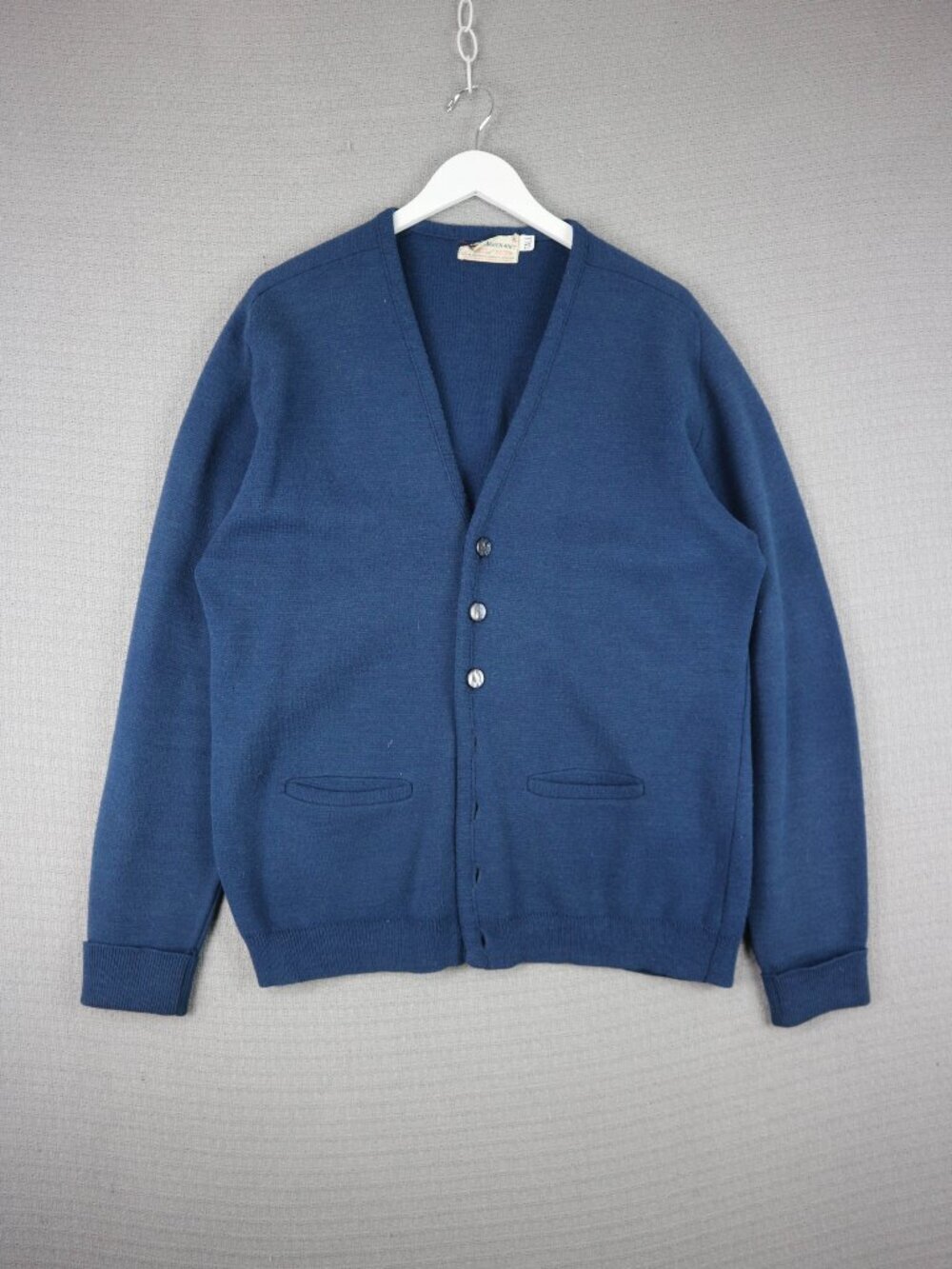 Warren Knit Acyrlic Wool Blend Vintage 1970s Blue Cardigan Mens XL Tall Canada